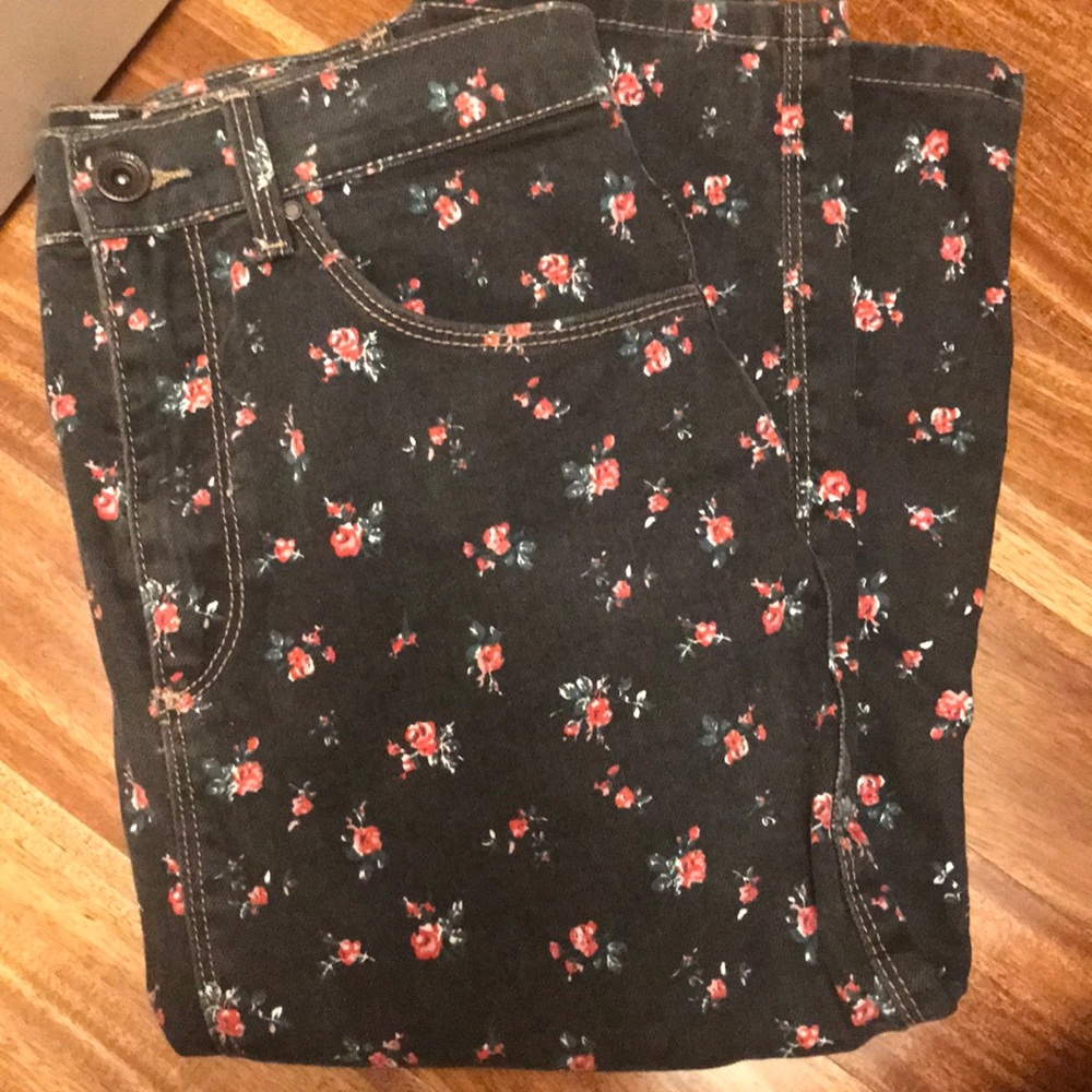 Floral pencil skirt